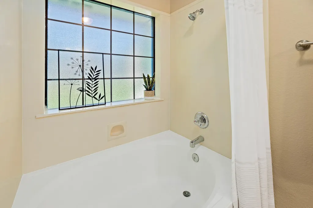 111 Stephen Lane Georgetown TX 78626