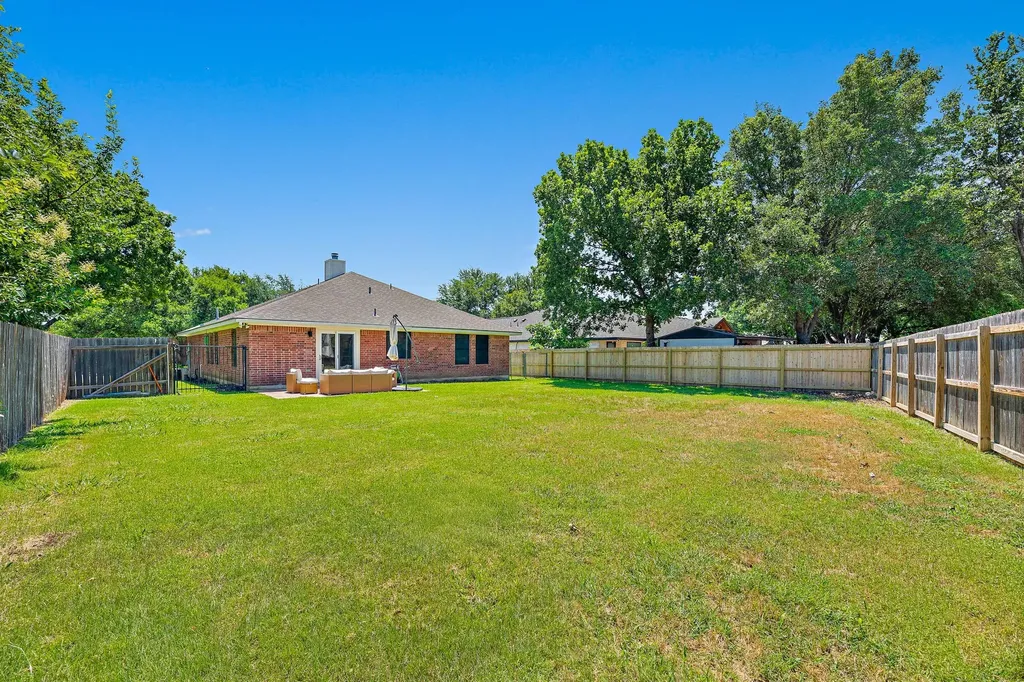 111 Stephen Lane Georgetown TX 78626
