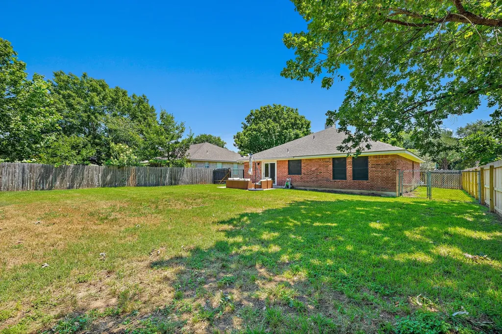 111 Stephen Lane Georgetown TX 78626