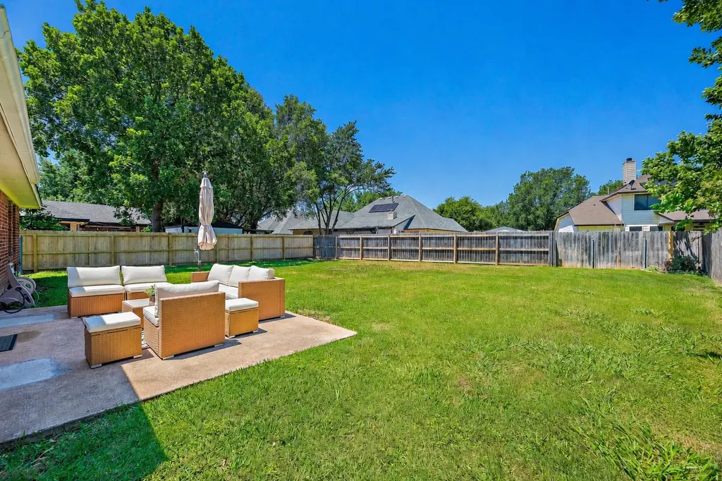 111 Stephen Lane Georgetown TX 78626