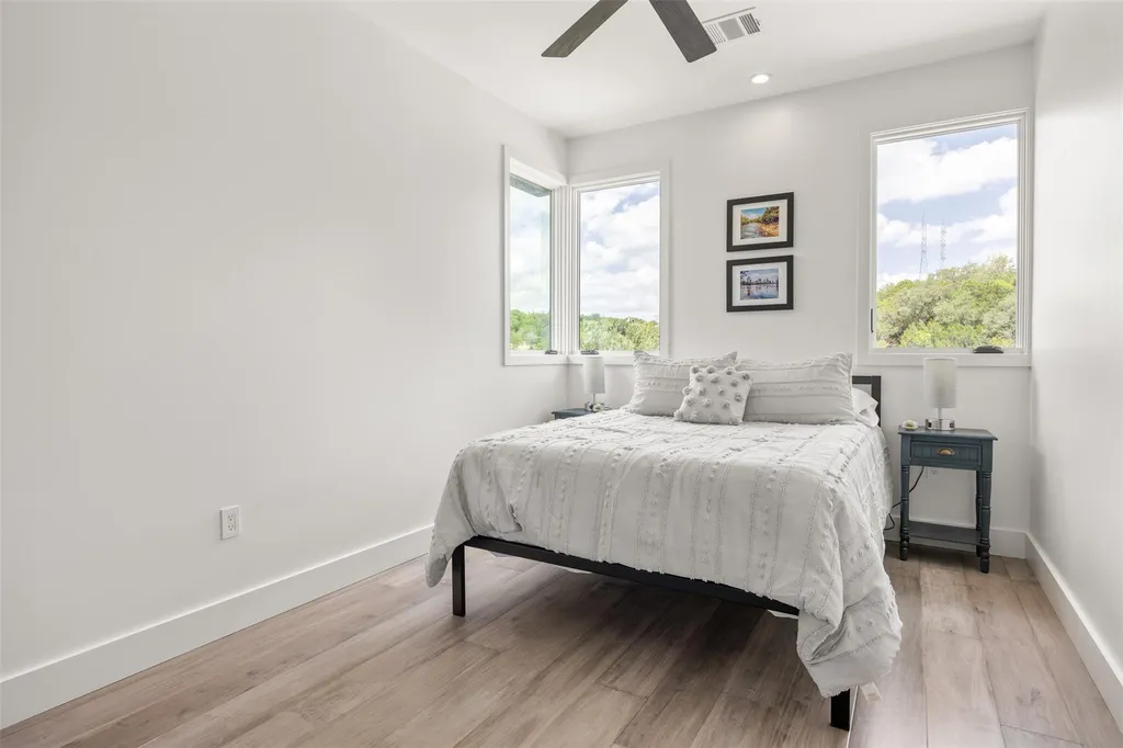 15040 Broken Bow Trail Austin TX 78734