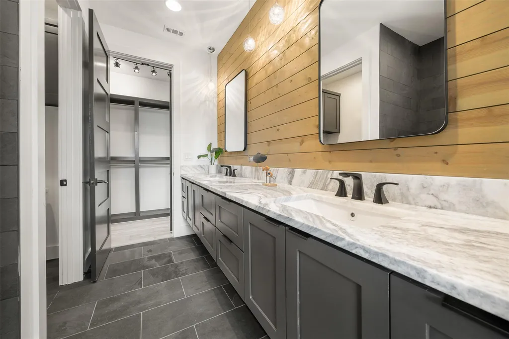 15040 Broken Bow Trail Austin TX 78734