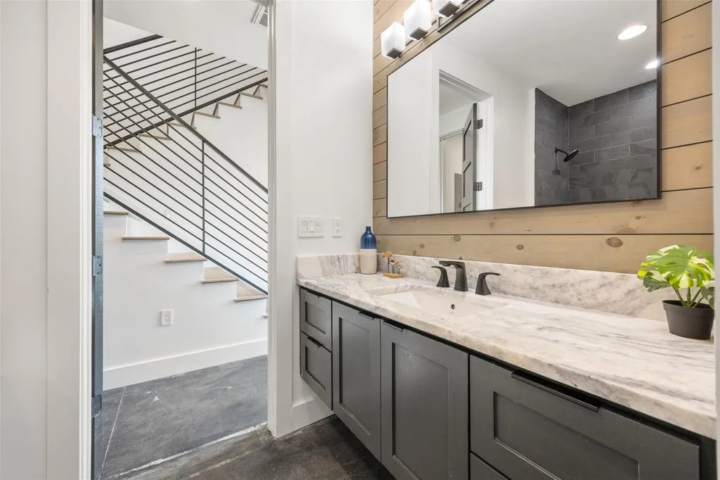 15040 Broken Bow Trail Austin TX 78734