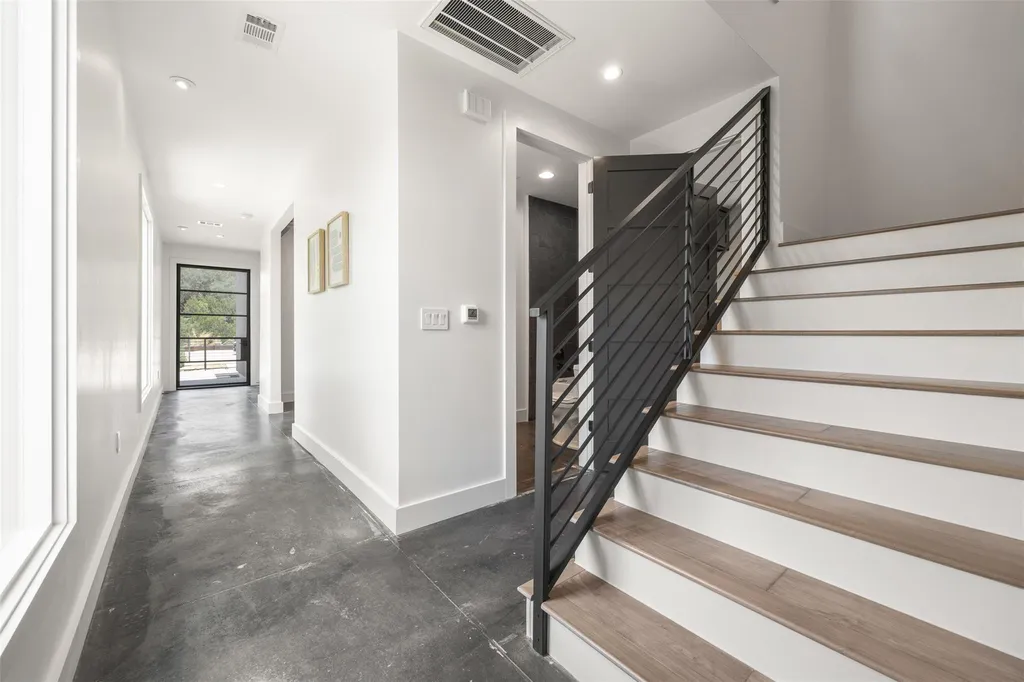 15040 Broken Bow Trail Austin TX 78734