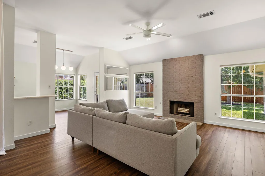 2305 Willow Way Round Rock TX 78664