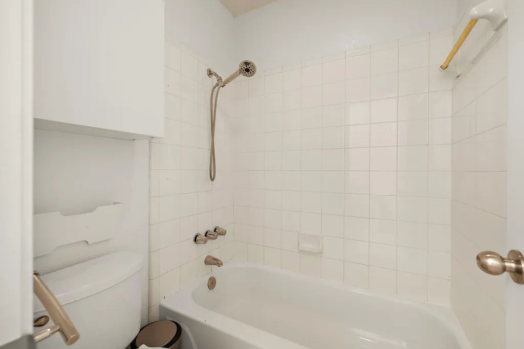 2305 Willow Way Round Rock TX 78664