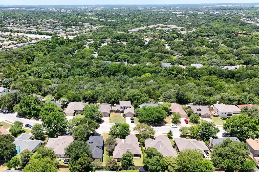 2305 Willow Way Round Rock TX 78664