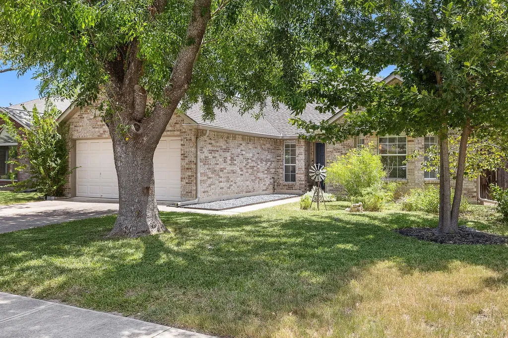 2305 Willow Way Round Rock TX 78664