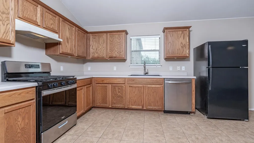257 Lake Washington Drive Kyle TX 78640