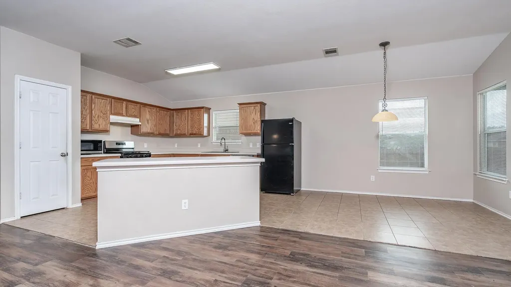 257 Lake Washington Drive Kyle TX 78640