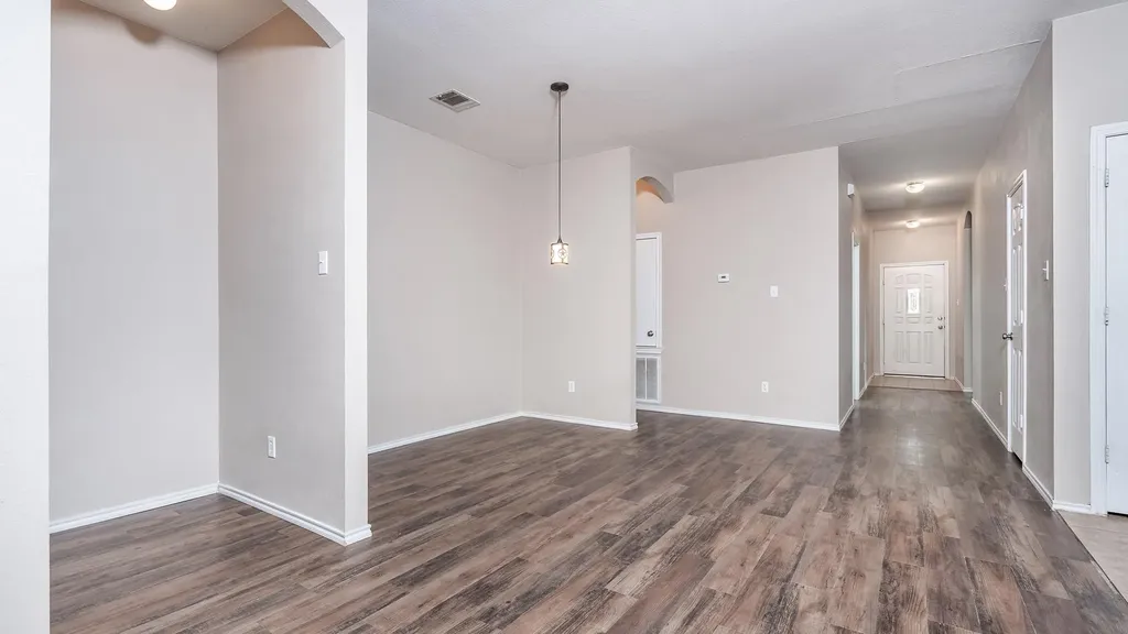 257 Lake Washington Drive Kyle TX 78640