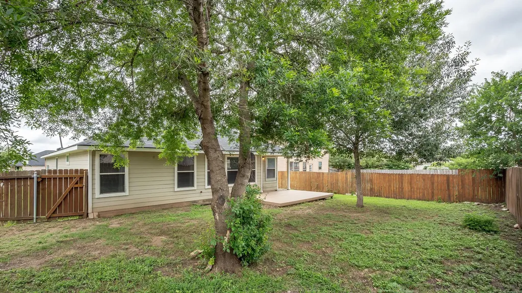 257 Lake Washington Drive Kyle TX 78640