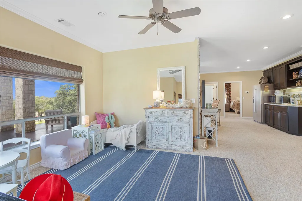 207 Florentine Horseshoe Bay TX 78657
