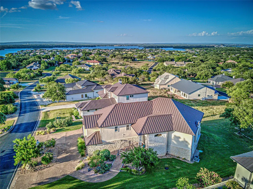 207 Florentine Horseshoe Bay TX 78657