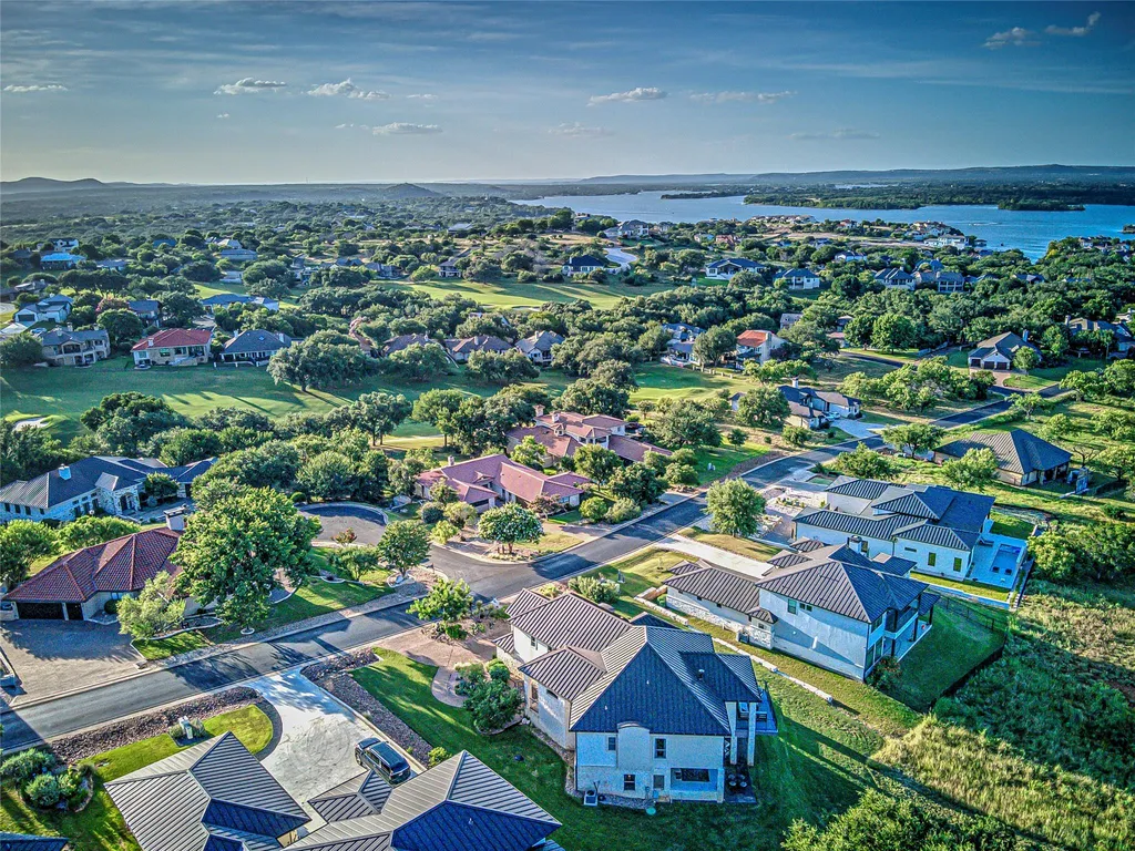 207 Florentine Horseshoe Bay TX 78657