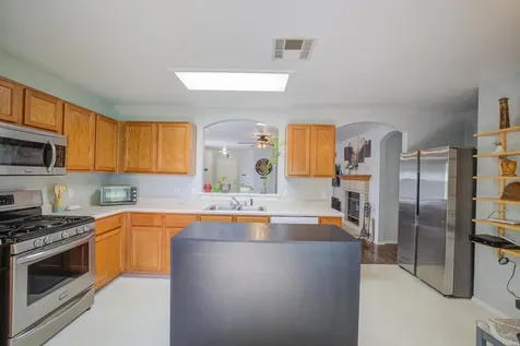 202 Mccarthur Drive Leander TX 78641