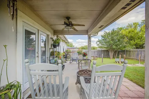 202 Mccarthur Drive Leander TX 78641