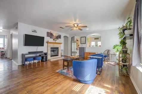 202 Mccarthur Drive Leander TX 78641
