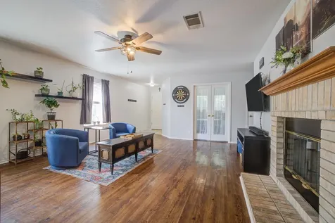 202 Mccarthur Drive Leander TX 78641
