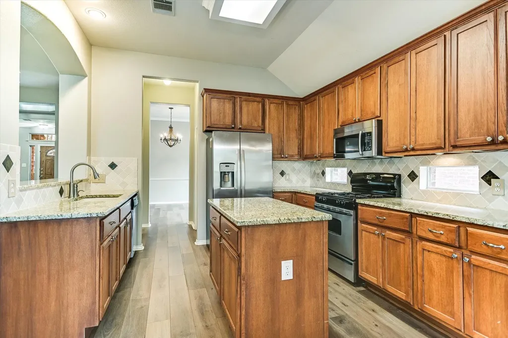 1414 Bull Horn Loop Round Rock TX 78665