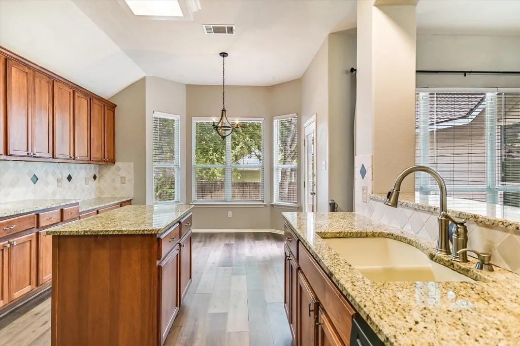 1414 Bull Horn Loop Round Rock TX 78665