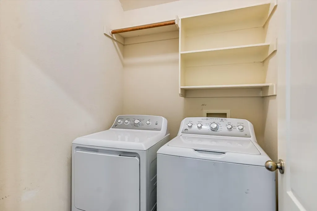 1414 Bull Horn Loop Round Rock TX 78665