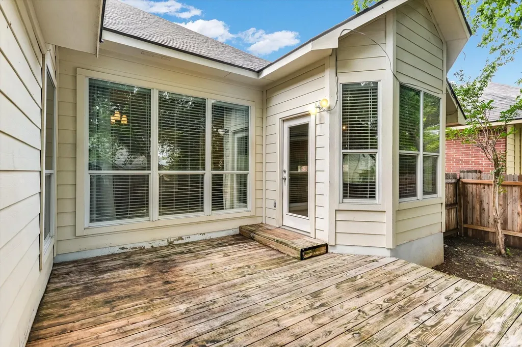 1414 Bull Horn Loop Round Rock TX 78665