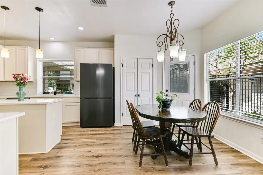 8925 Joachim Lane Austin TX 78717