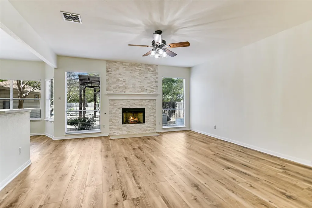 8925 Joachim Lane Austin TX 78717