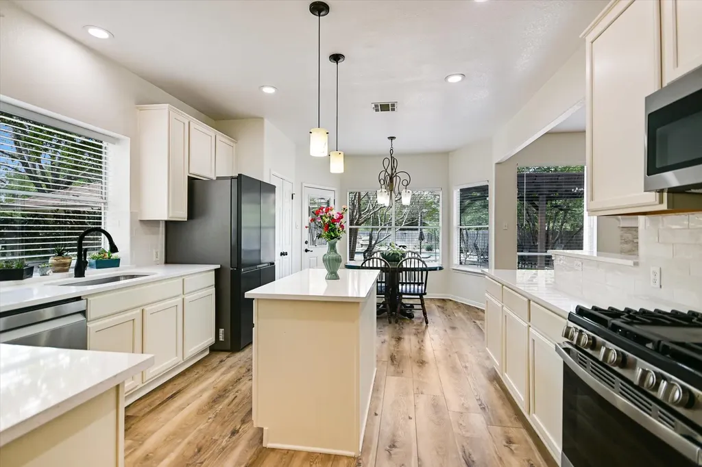 8925 Joachim Lane Austin TX 78717