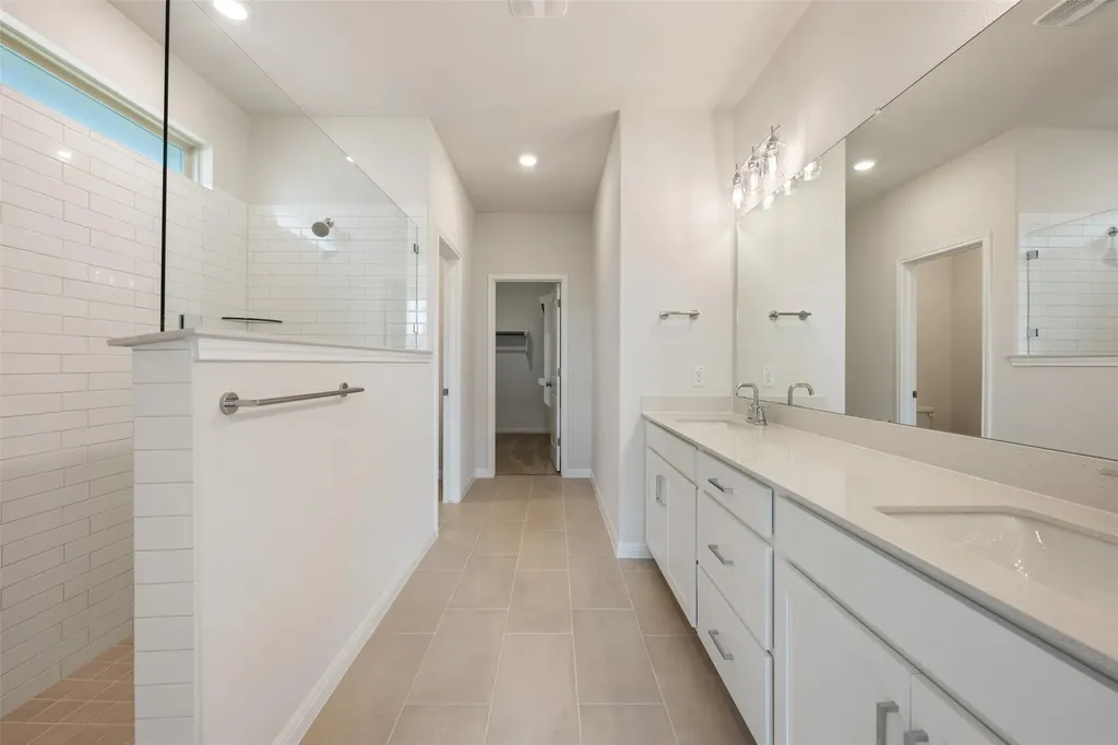 283 Crater Lake Drive Dripping Springs TX 78620