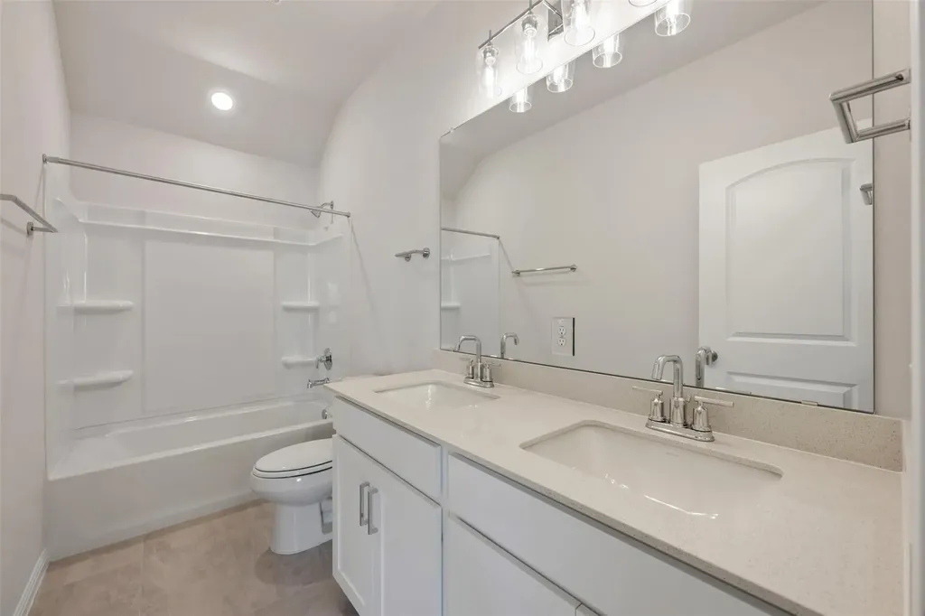283 Crater Lake Drive Dripping Springs TX 78620