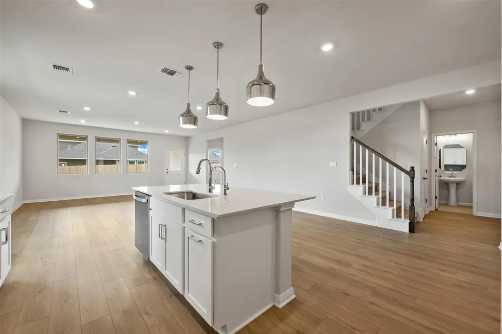 283 Crater Lake Drive Dripping Springs TX 78620
