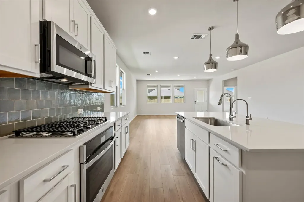 283 Crater Lake Drive Dripping Springs TX 78620