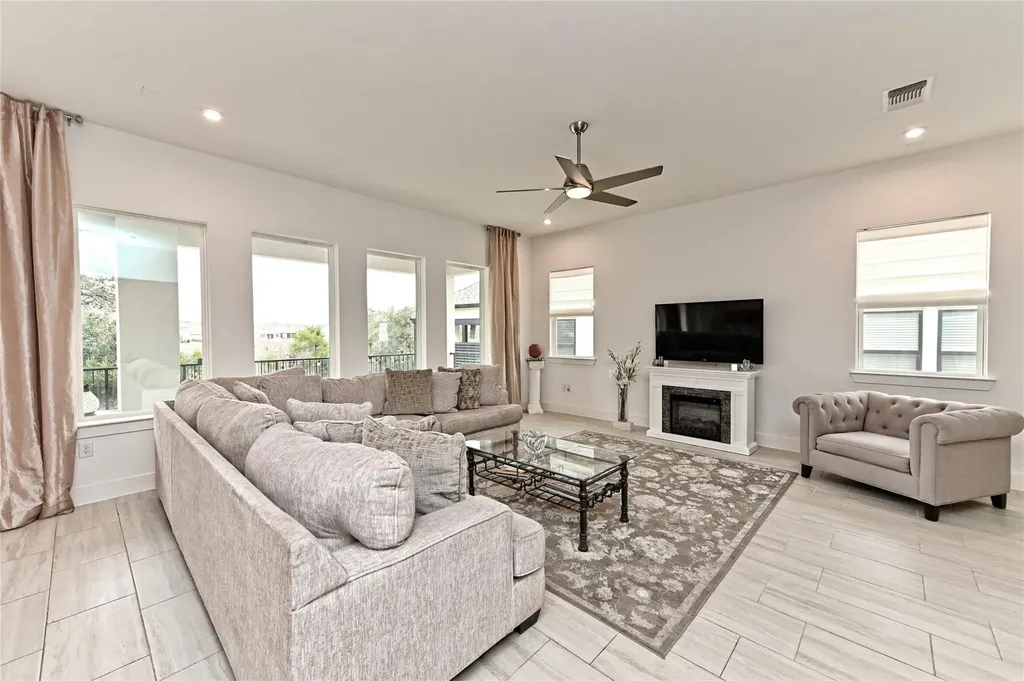 401 Trabuco Bend Liberty Hill TX 78642