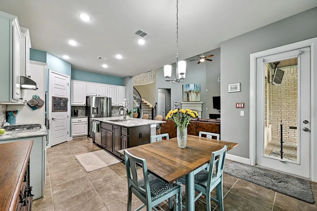 2213 Manada Trail Leander TX 78641