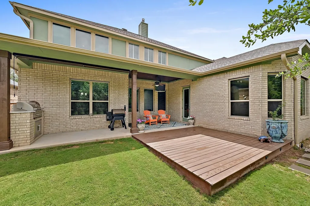 2213 Manada Trail Leander TX 78641
