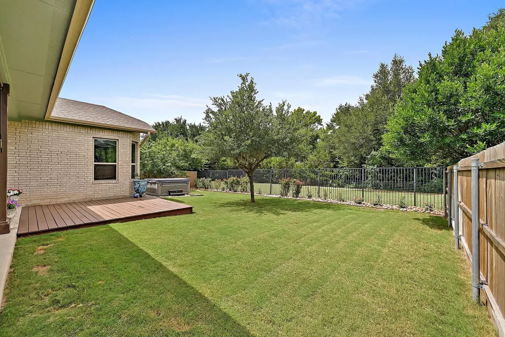 2213 Manada Trail Leander TX 78641