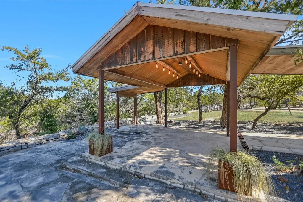 7000 Mcgregor Lane Dripping Springs TX 78620