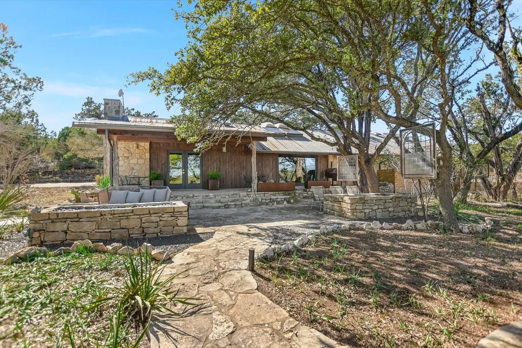7000 Mcgregor Lane Dripping Springs TX 78620