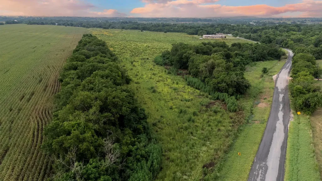 150 County Road 126 Georgetown TX 78626