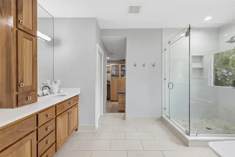 6320 Sprucewood Drive Austin TX 78731