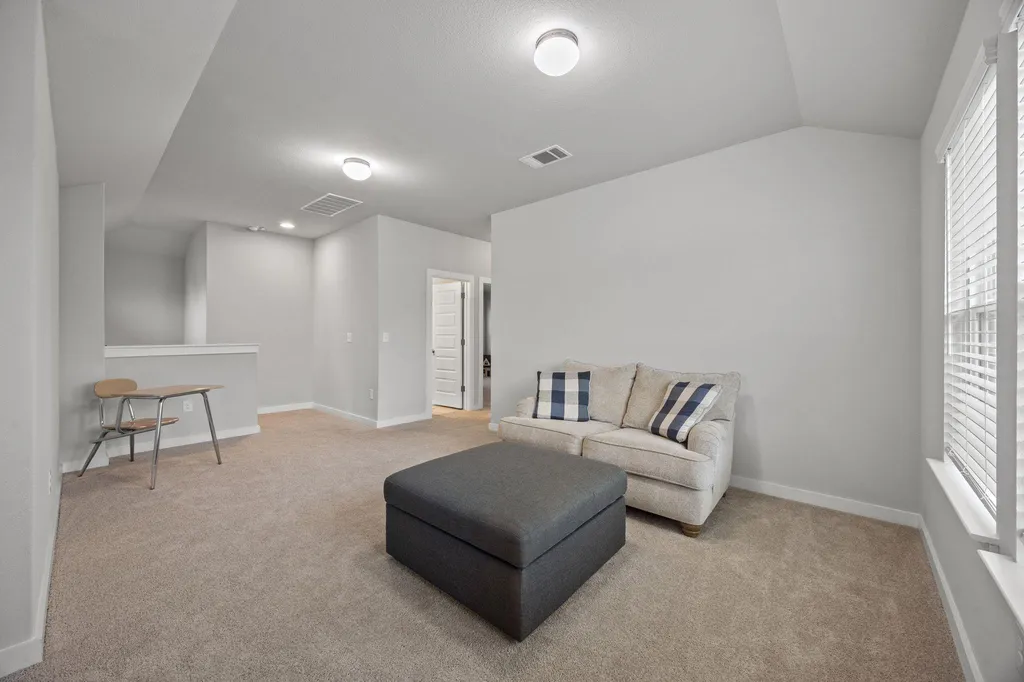 161 Appleberry Lane Elgin TX 78621