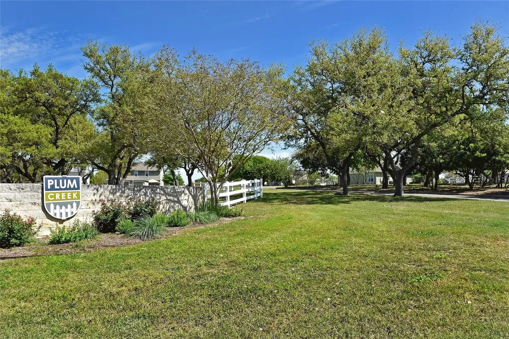 4584 Mather Kyle TX 78640