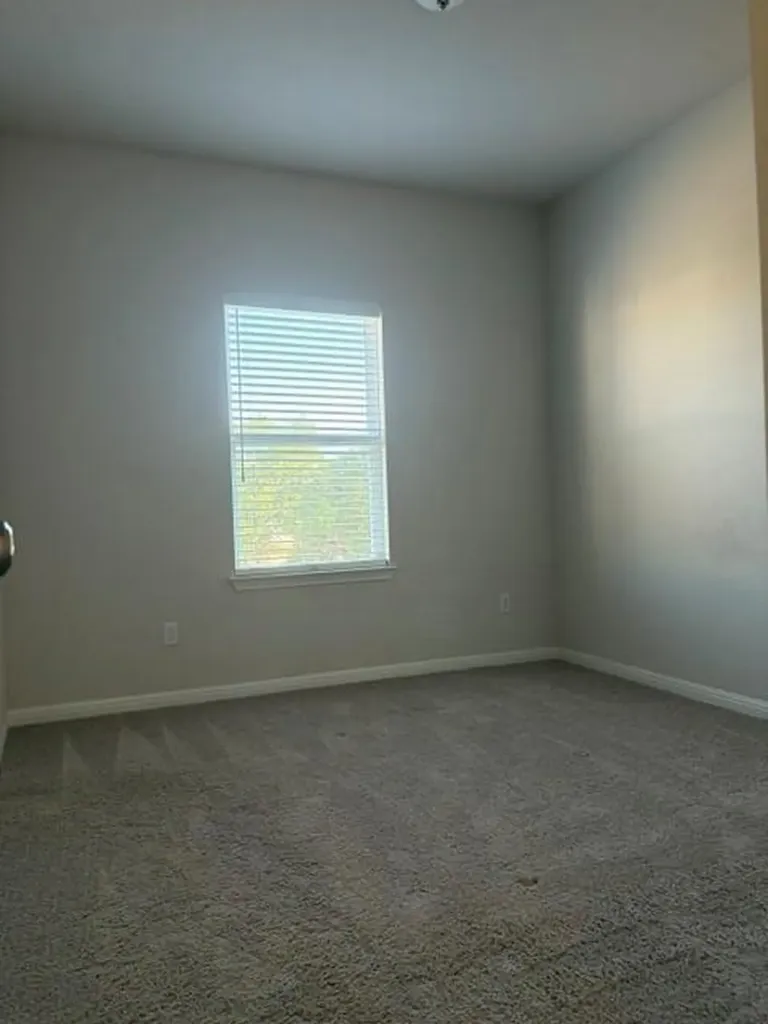1653 Coral Sunrise Trail Leander TX 78641