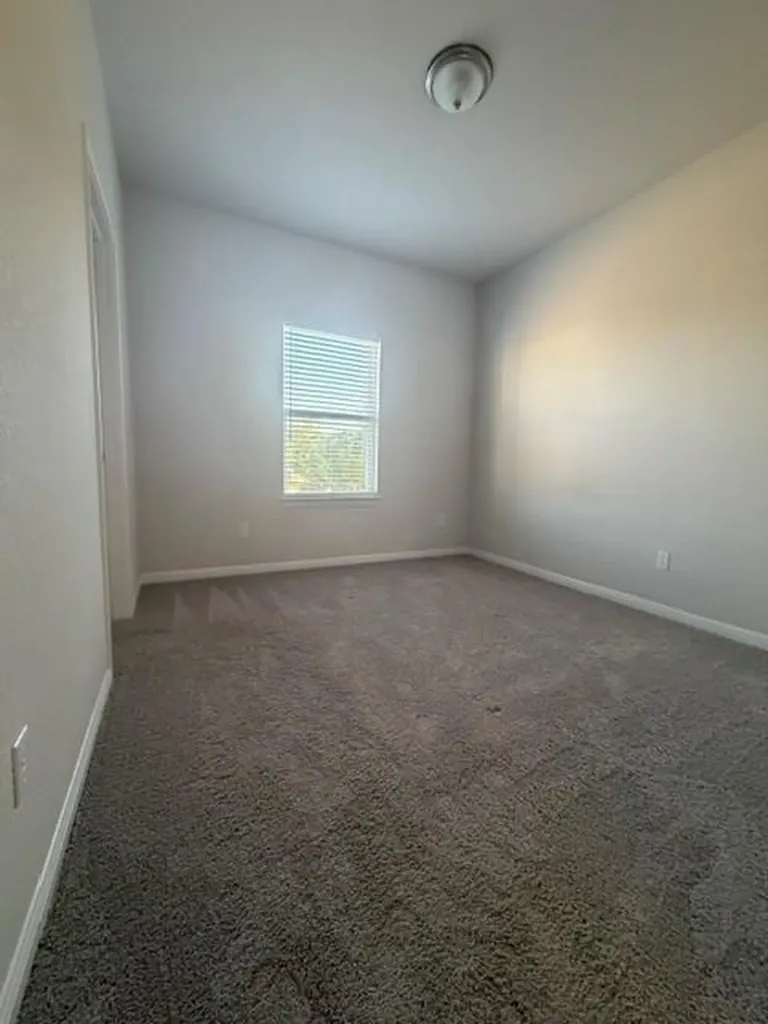 1653 Coral Sunrise Trail Leander TX 78641