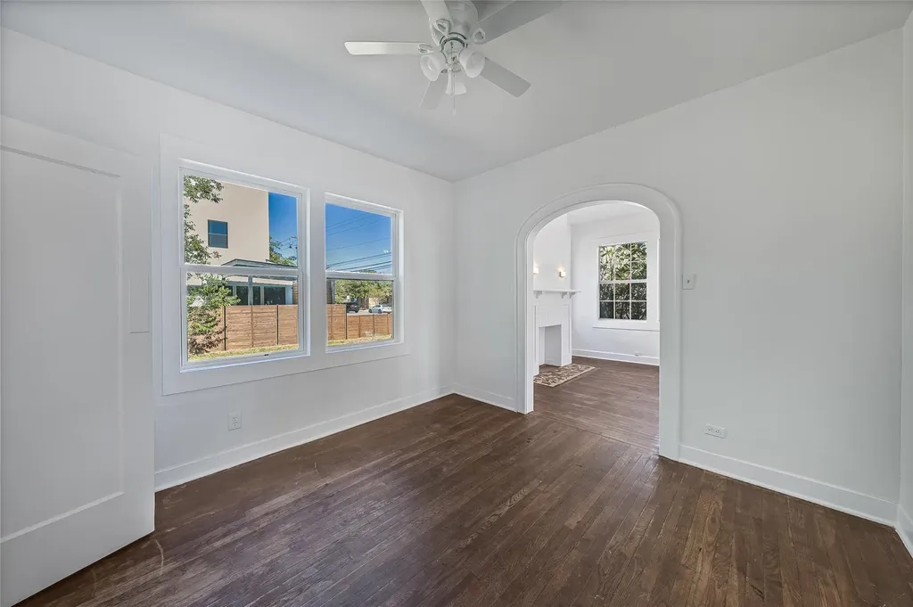 4414 Red River Street Austin TX 78751