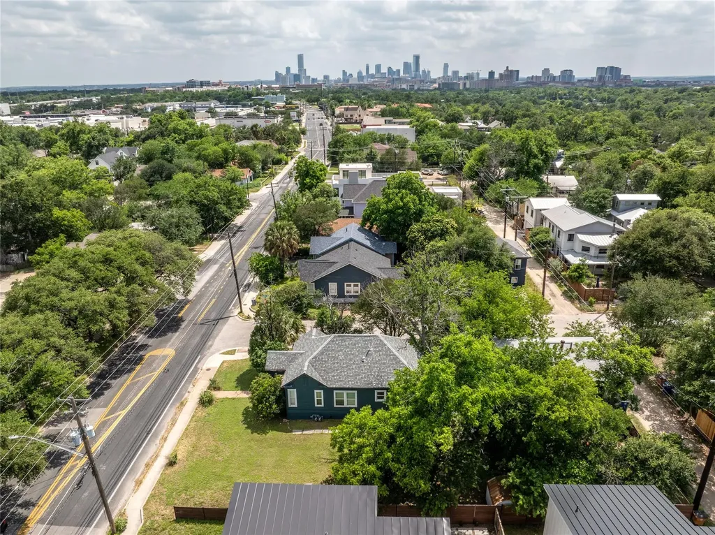 4414 Red River Street Austin TX 78751