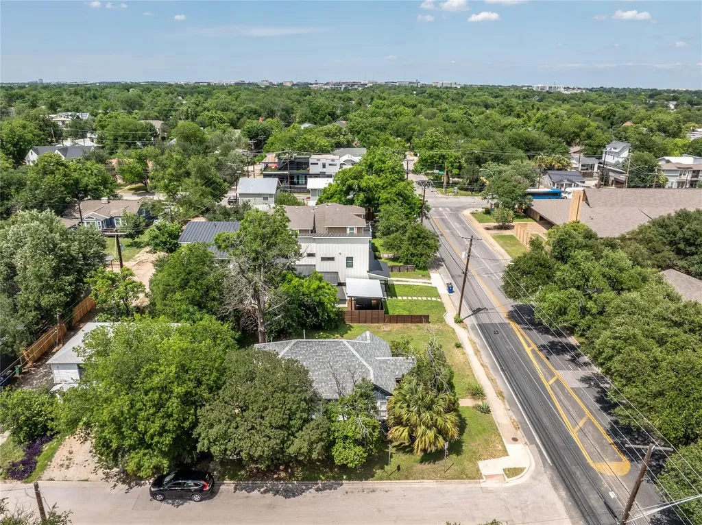 4414 Red River Street Austin TX 78751