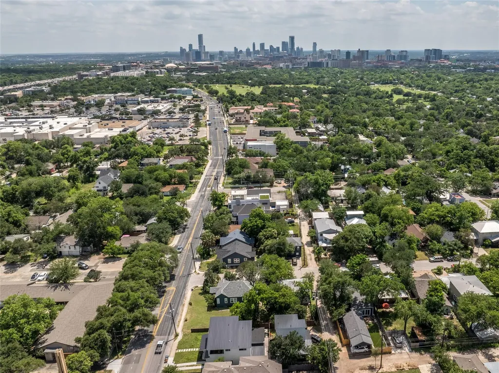 4414 Red River Street Austin TX 78751